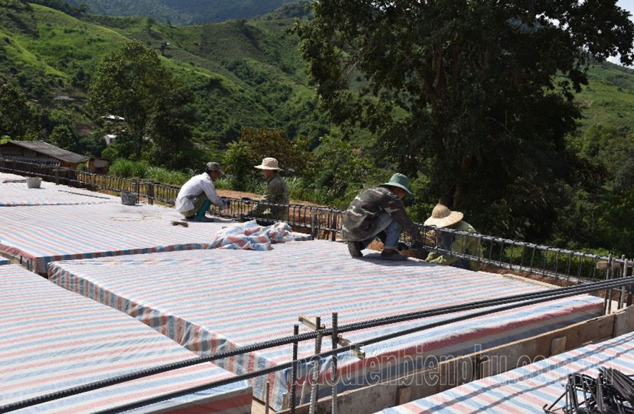 Huyện Mường Chà: Tạo môi trường làm việc an toàn cho NLĐ