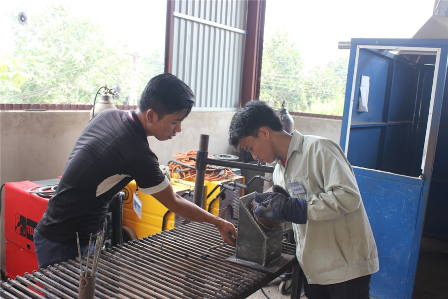 Nghệ An: Tăng cường thực hiện chính sách bảo hiểm TNLĐ-BNN