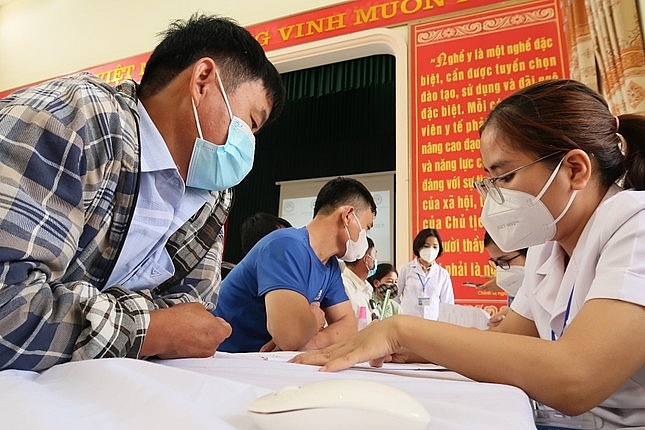 http://vnniosh.vn/Portals/0/VT_Articles/2014/380640303-1354184091871870-9060516404586929726-n-835720231109094159.jpg