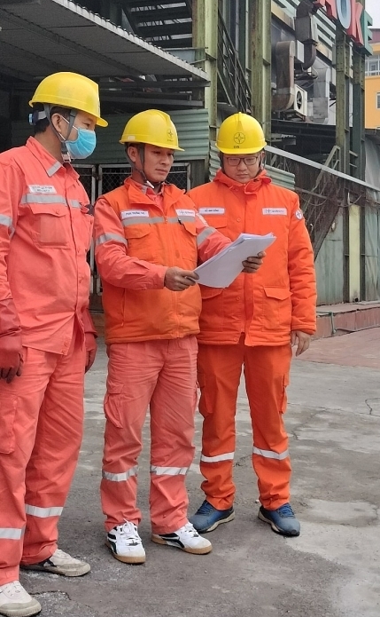 Thi đua đảm bảo an toàn vệ sinh lao động tại đơn vị