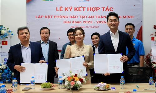 Lễ ký kết hợp tác, lắp đặt và Khai trương phòng đào tạo an toàn thông minh